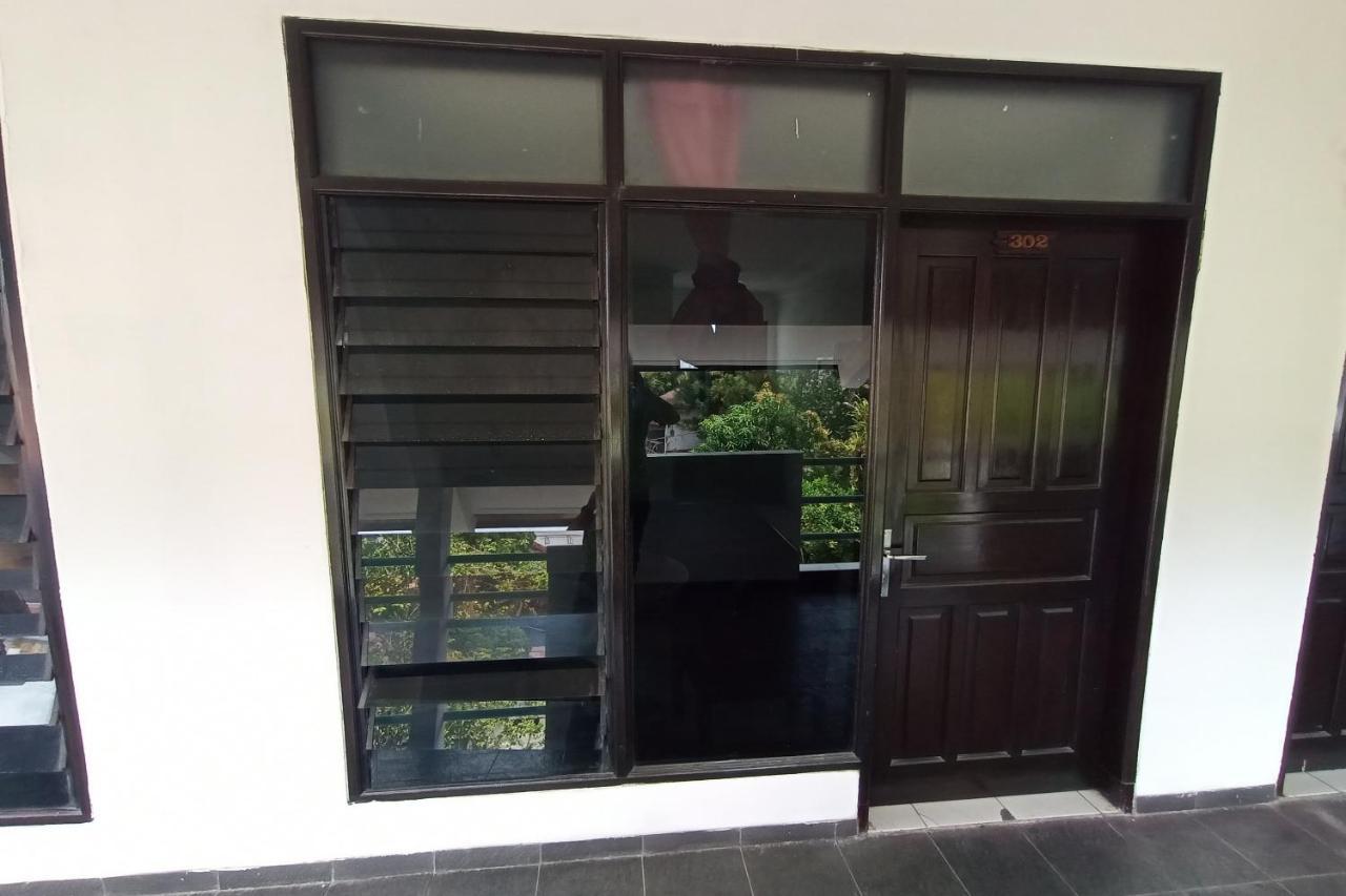 Oyo 92324 Hotel Sinar Rejeki Sukabumi Exteriör bild