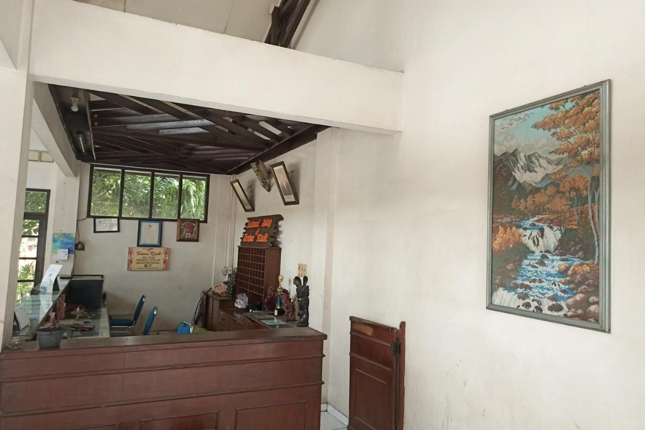 Oyo 92324 Hotel Sinar Rejeki Sukabumi Exteriör bild