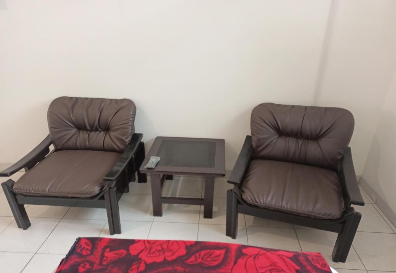 Oyo 92324 Hotel Sinar Rejeki Sukabumi Exteriör bild