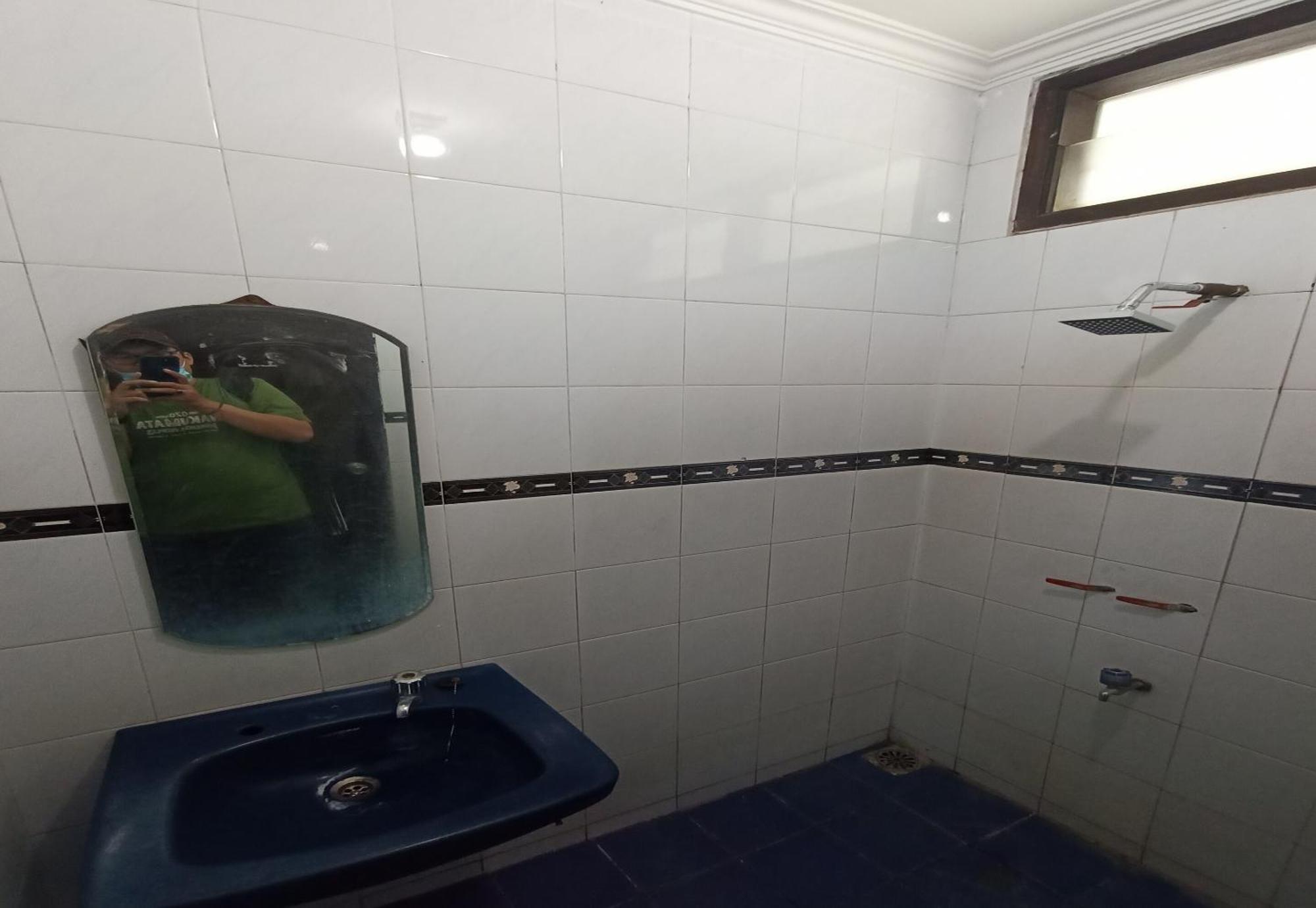 Oyo 92324 Hotel Sinar Rejeki Sukabumi Exteriör bild