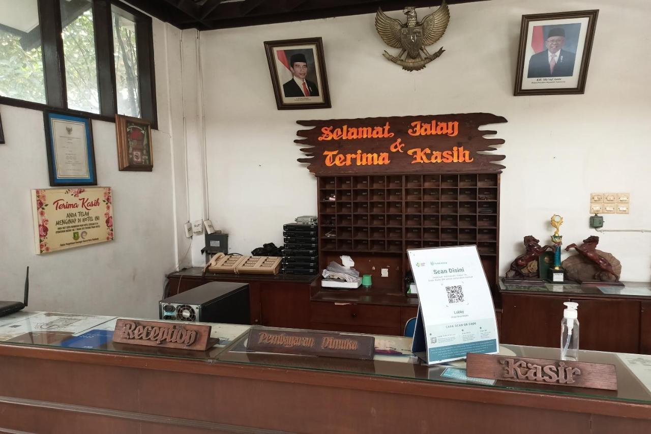 Oyo 92324 Hotel Sinar Rejeki Sukabumi Exteriör bild